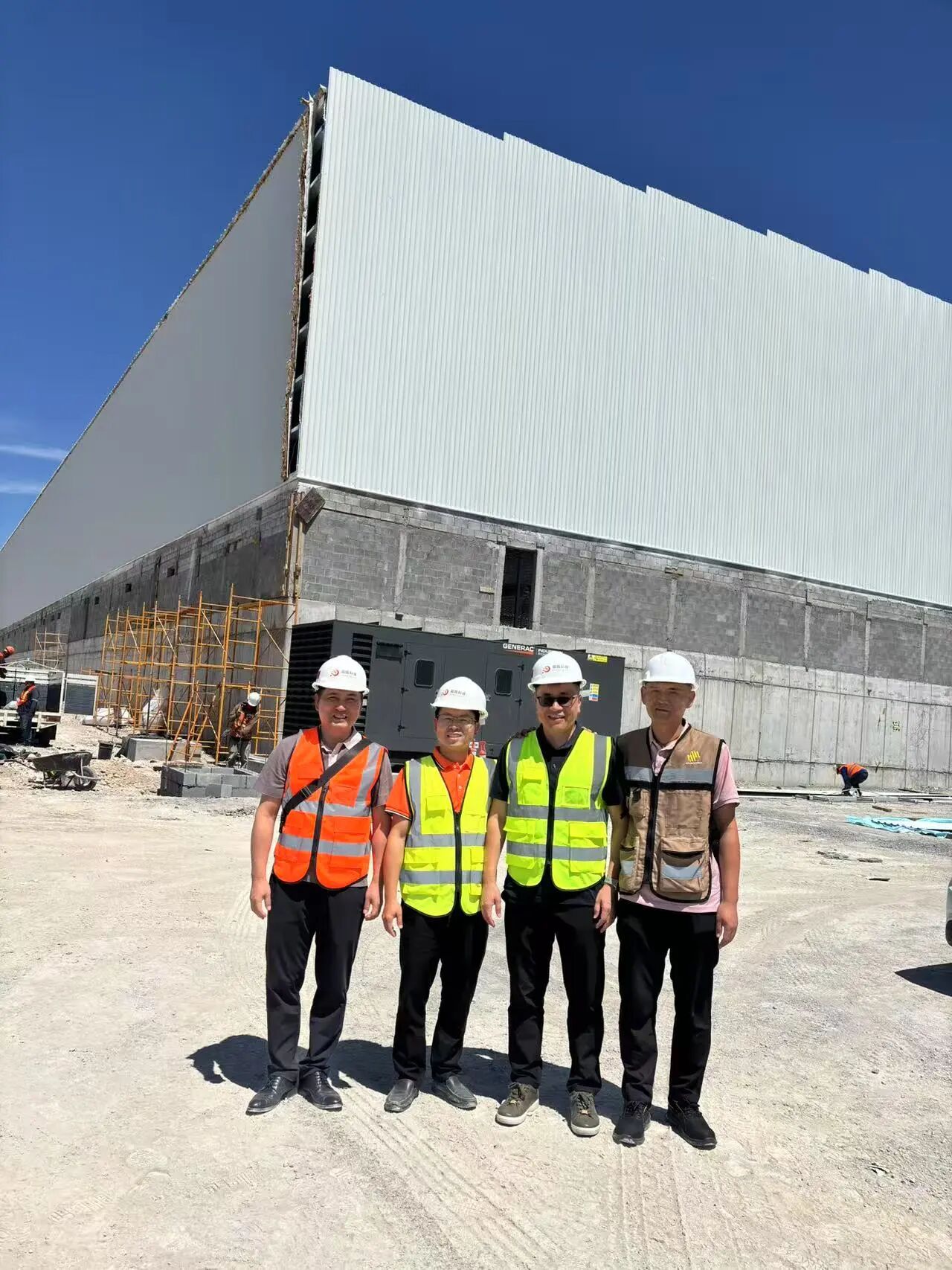 1770183938961218.jpg 14.jpg